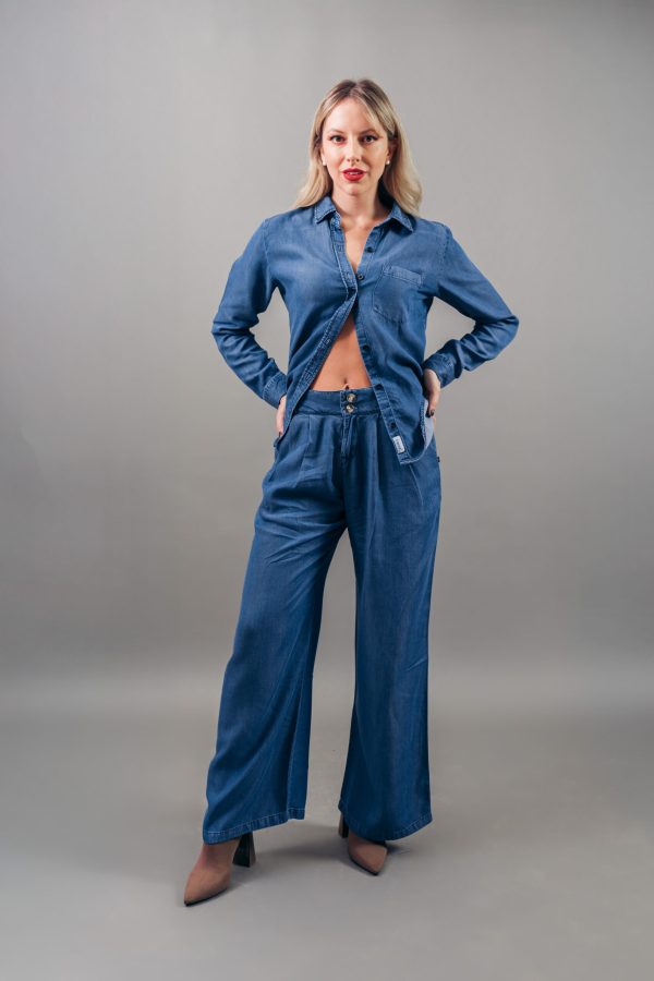 Camisa Azul con Bolsillo